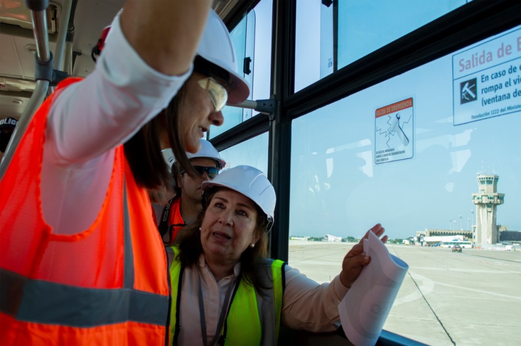 Mintransporte reaccionó con fuerza contra holandesa Boskalis