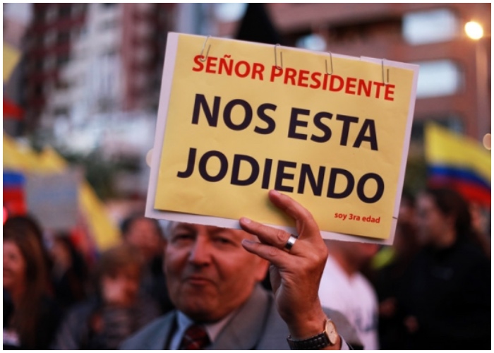 El Estado engaña a su gente con paños de agua tibia