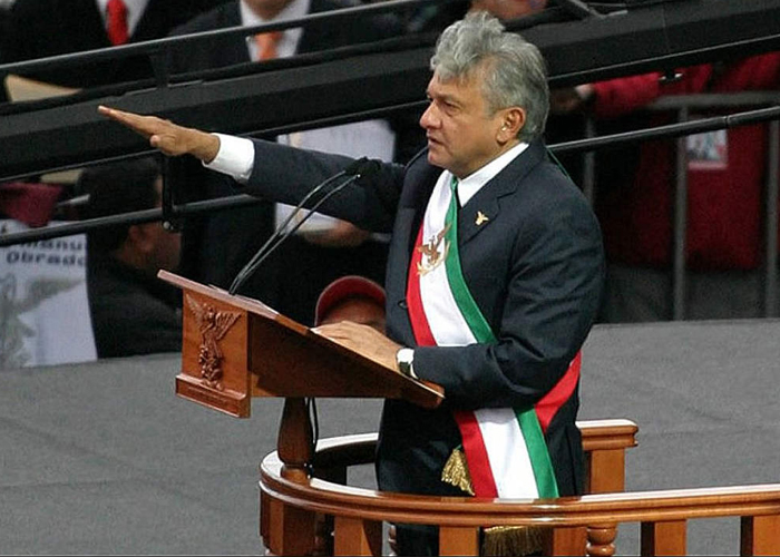 El masivo ataque continental contra AMLO