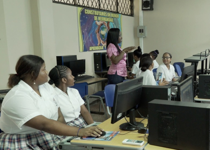 Mary Lili, la profe que revoluciona la enseñanza del inglés en el Valle
