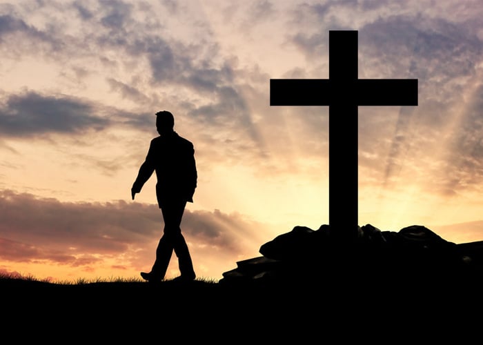 ¡Al carajo los dioses! No los necesito