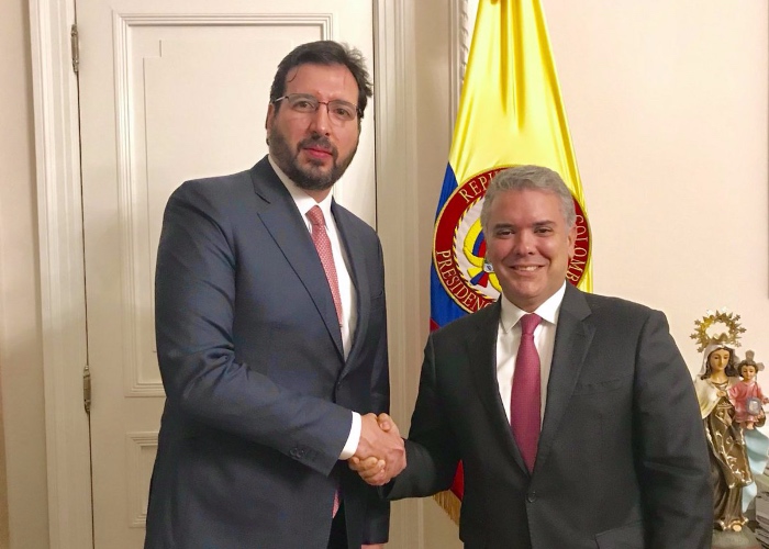 Otro quemado uribista premiado con cargo diplomático