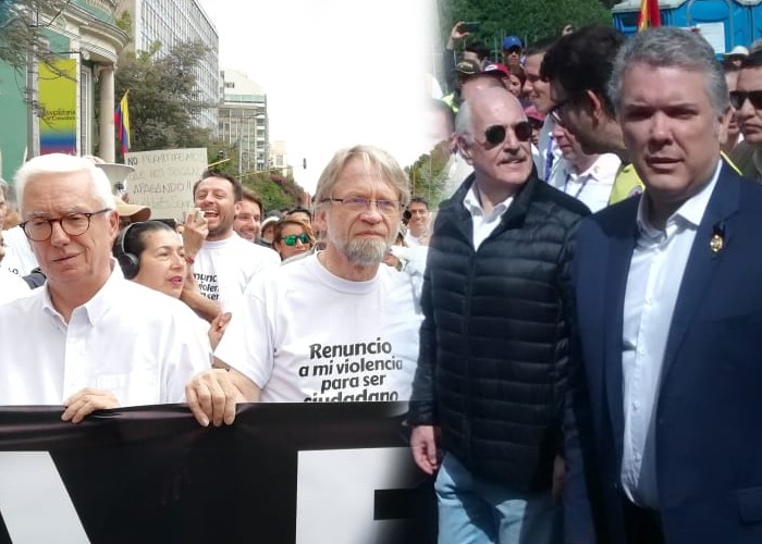 Los sectores de oposición marcharon pero con distancia