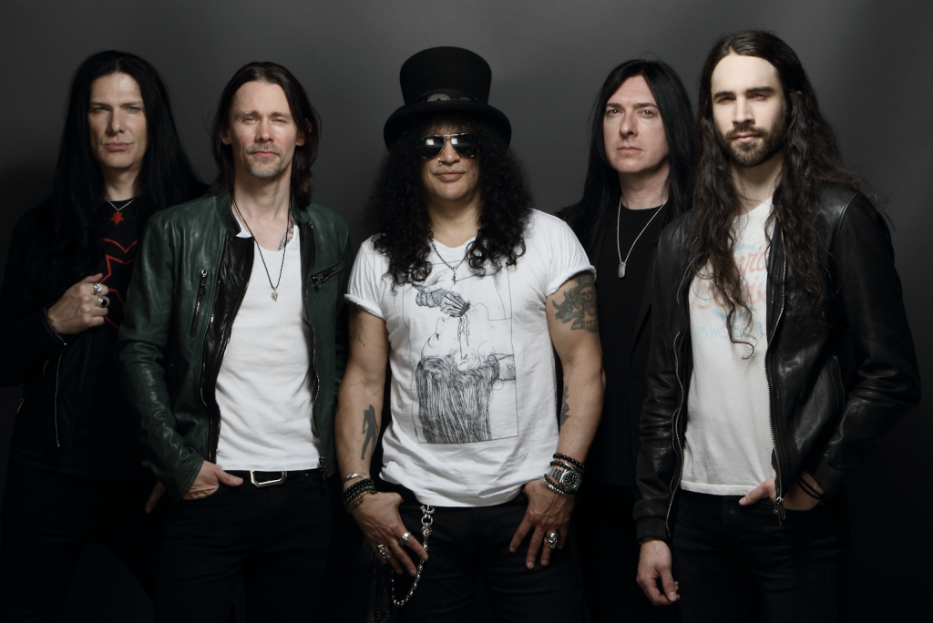 ¿Por qué el grupo de Slash es mucho mejor que Guns N' Roses? Video