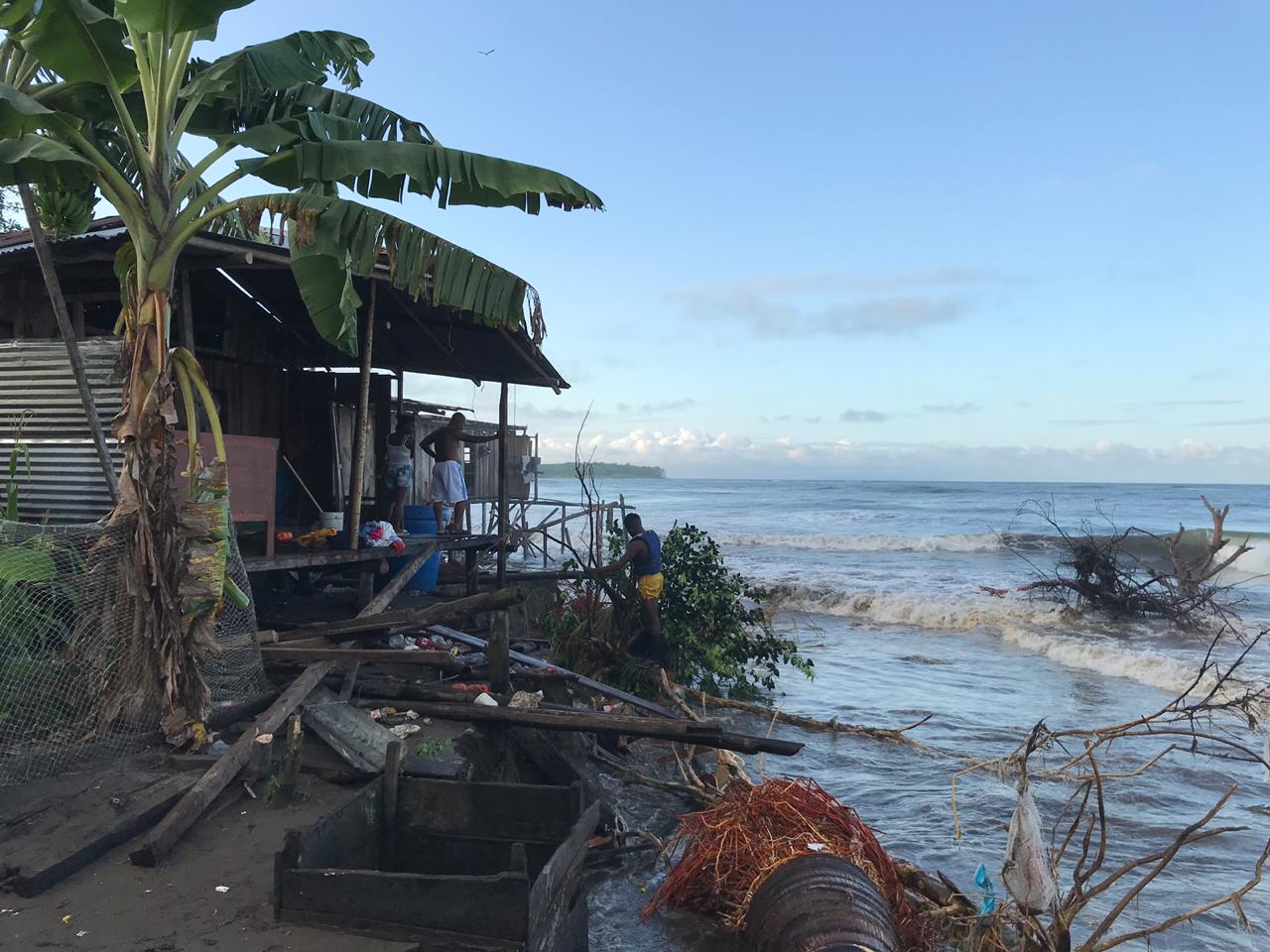  - Golpes a Playa Bazán: el gobierno local los ha olvidado