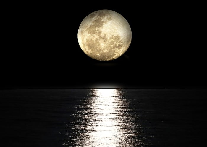 Que no culpen a la luna de la corrupción