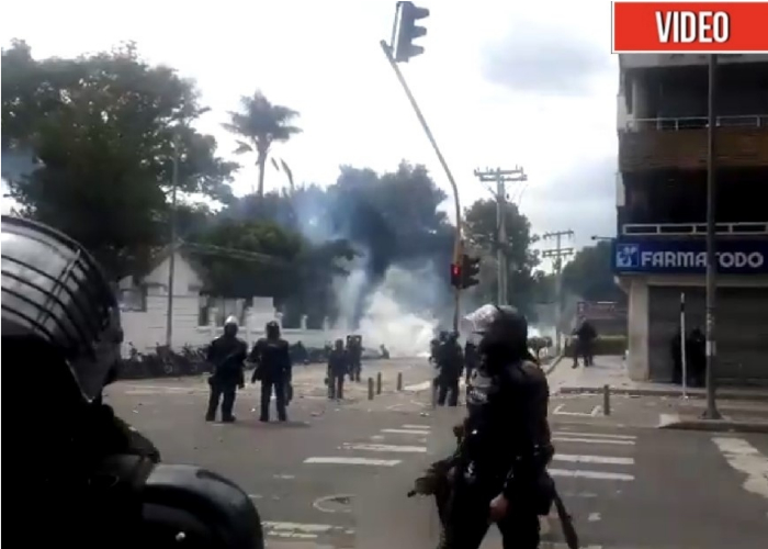 [VÍDEO] Vuelven los enfrentamientos entre estudiantes y ESMAD