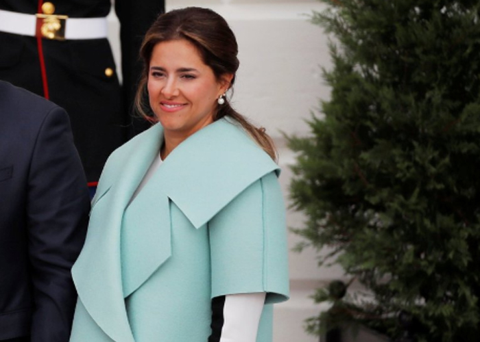 “Parece un Transfomer”, lluvia de críticas al vestido de la primera dama