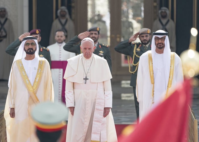 “Que la paz sea contigo” el Papa a los musulmanes