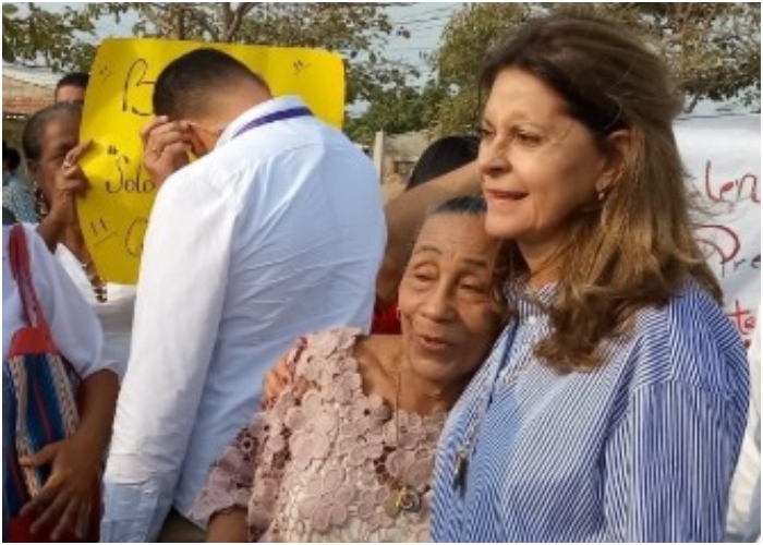 El sello de Mamá Franca en entrega de obras del gobierno Duque en La Guajira