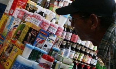  - Las tres del tintero