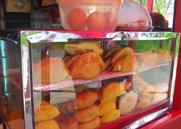 De empanadas, vendedores ambulantes y la doble moral colombiana