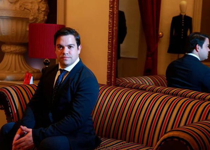 El abismo entre Juan David Vélez y los colombianos en el exterior