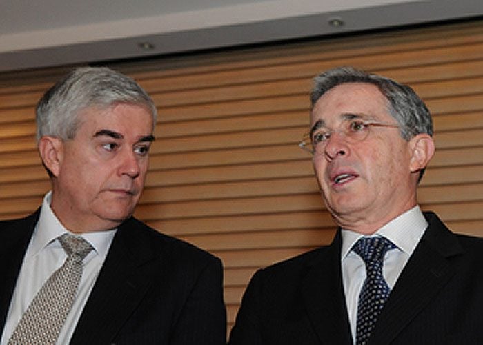  - La rosca de Duque y el consejero mayor