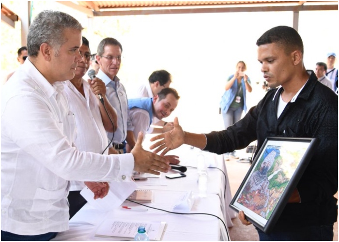 Las incisivas palabras con que recibieron a Duque en el ETCR Simón Trinidad