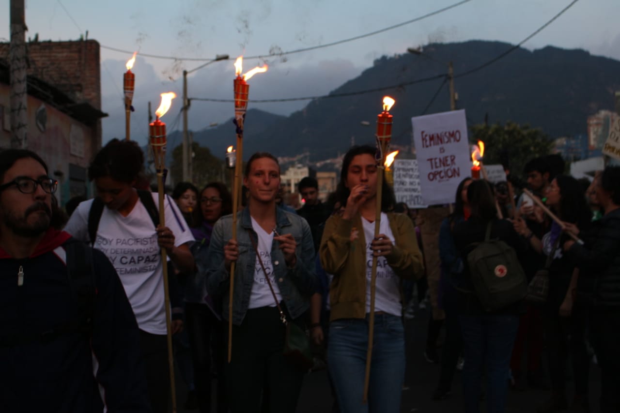  - Mujeres colombianas también alzaron su voz para hacerse respetar