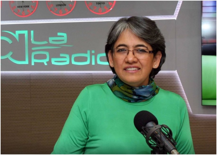 Yolanda Ruiz, la microfonera que le habla de 'tú a tú' al poder