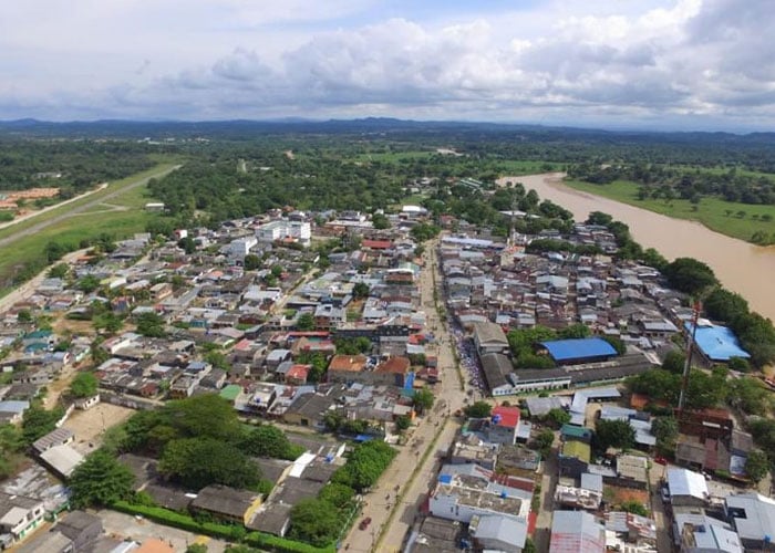 El Bagre, tierra de nadie