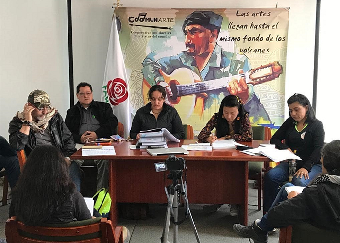 De guerrilleros a escritores