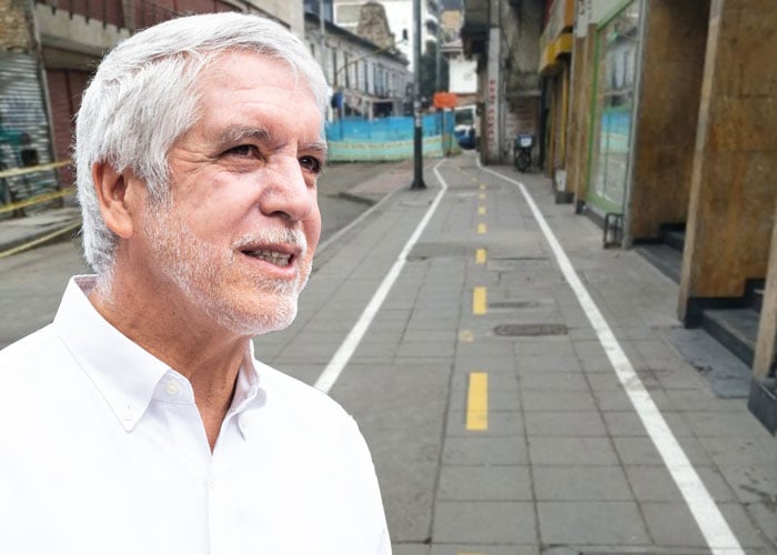 La chambonada de Peñalosa con la cicloruta de Bogotá