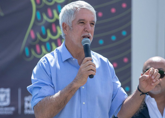 “El Metro de Medellín, un proyecto innecesario”: Enrique Peñalosa