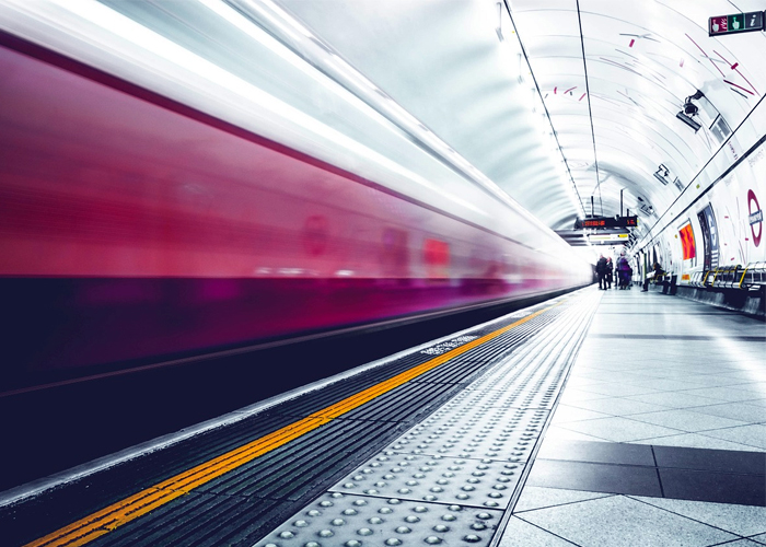 La lentitud de la memoria versus la velocidad de la sociedad moderna