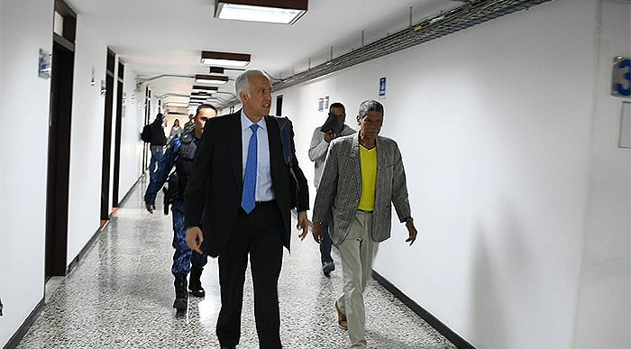  - Un Samuel Moreno solitario, sin abogado, enfrenta un nuevo proceso