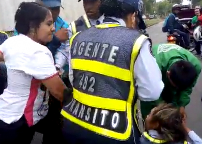 ¿Qué hay detrás de las agresiones a los agentes de tránsito?