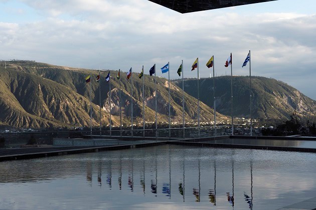 El elefante blanco de Unasur con el que se encartó Lenin Moreno - -- Las2orillas - El elefante blanco de Unasur con el que se encartó Lenin Moreno
