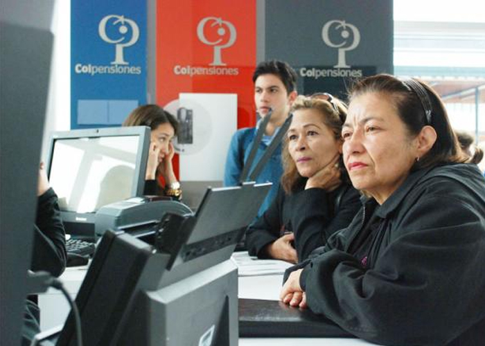 ¿Hay o no hay una bomba pensional en Colombia?