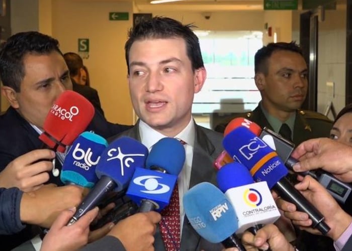 Problemas en la venta de acciones de Medimás: Contraloría