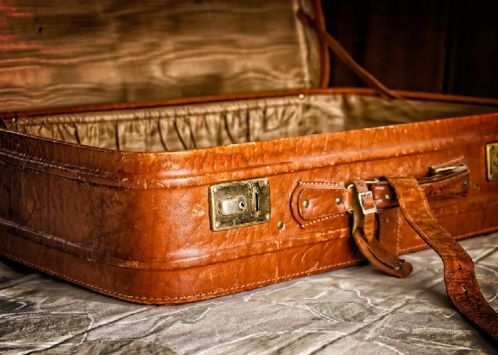 Una maleta de sueños truncados