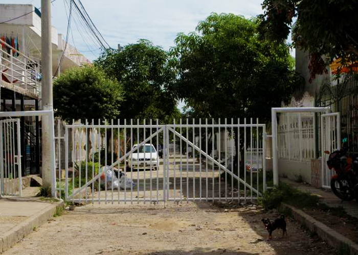 Cartagena: además de amurallada, enrejada