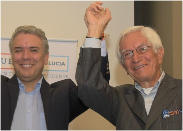 La moñona del exalcalde Jaime Castro