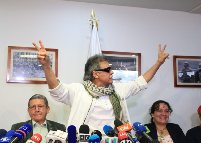 Santrich se alista para tomar posesión de su curul en el Congreso