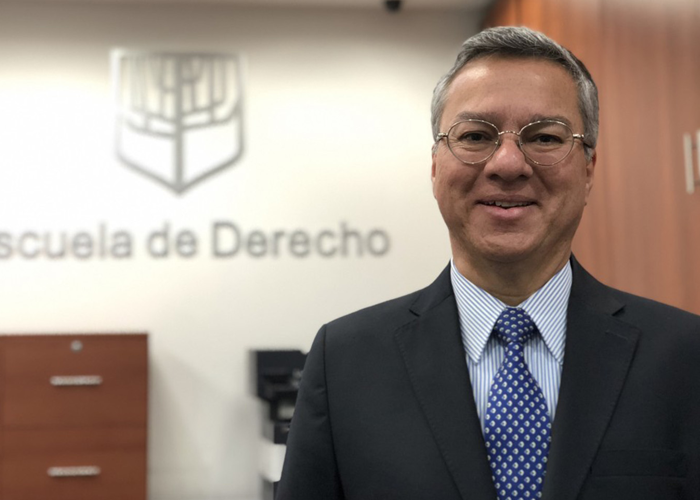 ¿Y ahora quién podrá salvar a Leonardo Espinosa, el saliente fiscal ad hoc?