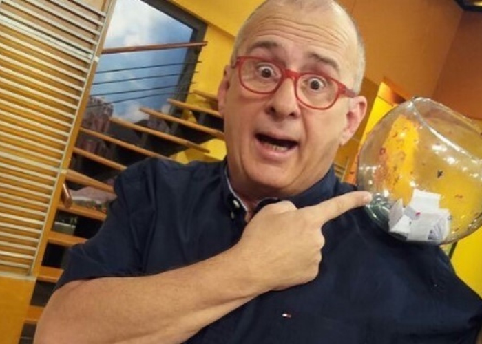 Le aparece hijo a Jota Mario y reclama herencia millonaria