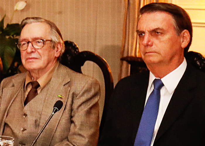 Olavo, el adivino que consulta Bolsonaro