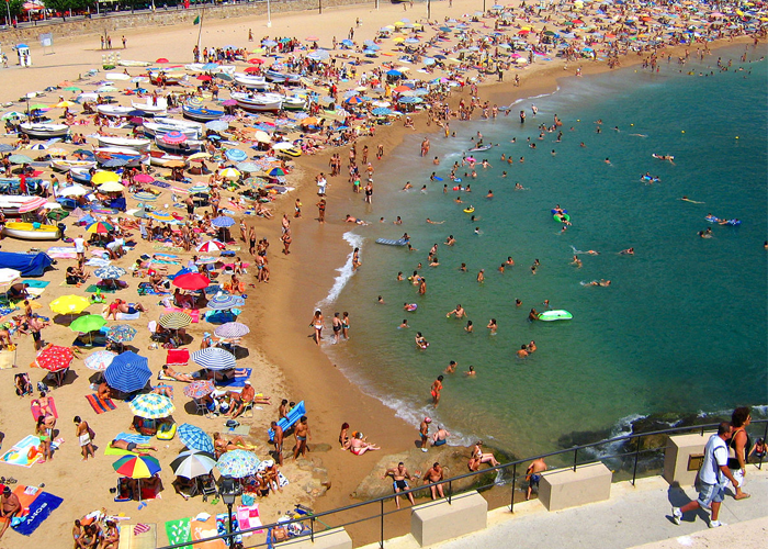 Los perversos monstruos del turismo