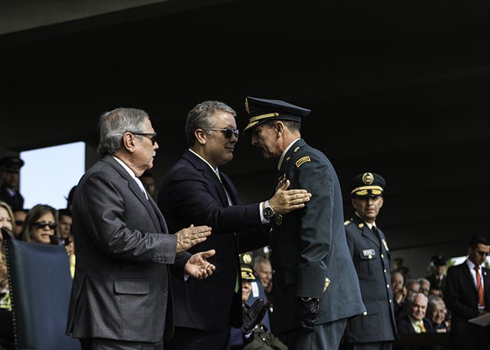  - La costosa celebración del ascenso de los tres generales con vuelo de Kfir