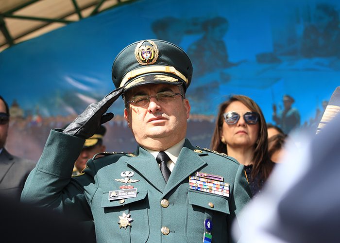  - La costosa celebración del ascenso de los tres generales con vuelo de Kfir