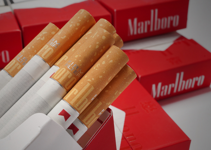 Estocada al cigarrillo nacional