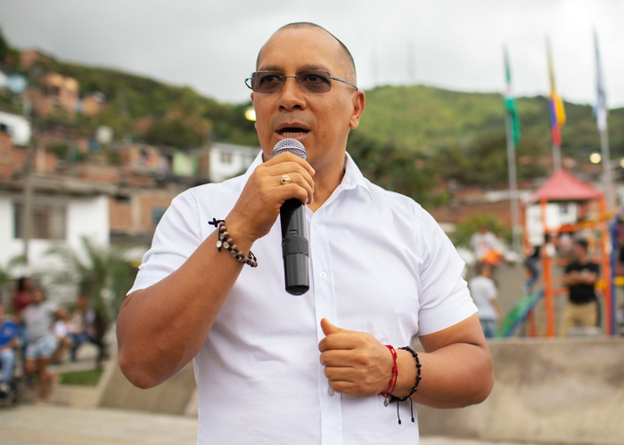 Al alcalde Bejarano le quedó grande la transformación de Yumbo