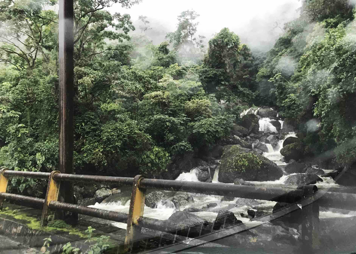 La aventura extrema de viajar de Villavicencio a Bogotá en estos días