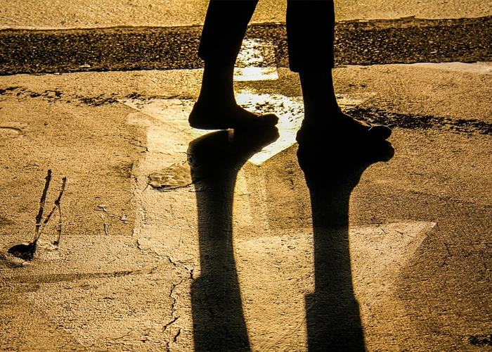 Un giro hacia la decencia