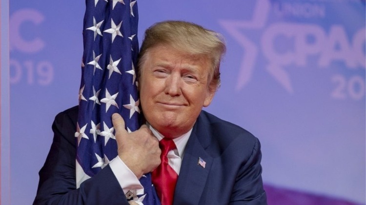 ¿Más a la derecha aún? Sí, es posible