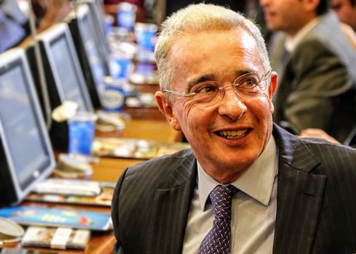 El centro de pensamiento que estudia y defiende la obra de Álvaro Uribe