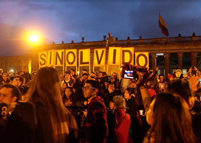 Atacar a los líderes sociales es atentar contra la democracia