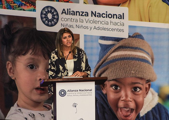 La primera dama María Juliana Ruiz ratificó el compromiso del Gobierno para cumplir el Objetivo del Desarrollo Sostenible para eliminar todo tipo de violencia contra los niños. Foto: Leonel Cordero