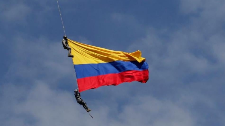 La inmoral defensa de RCN a las Fuerzas Armadas. Video